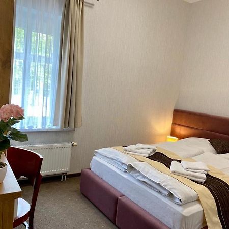 Park Hotel Dobrodzien 외부 사진