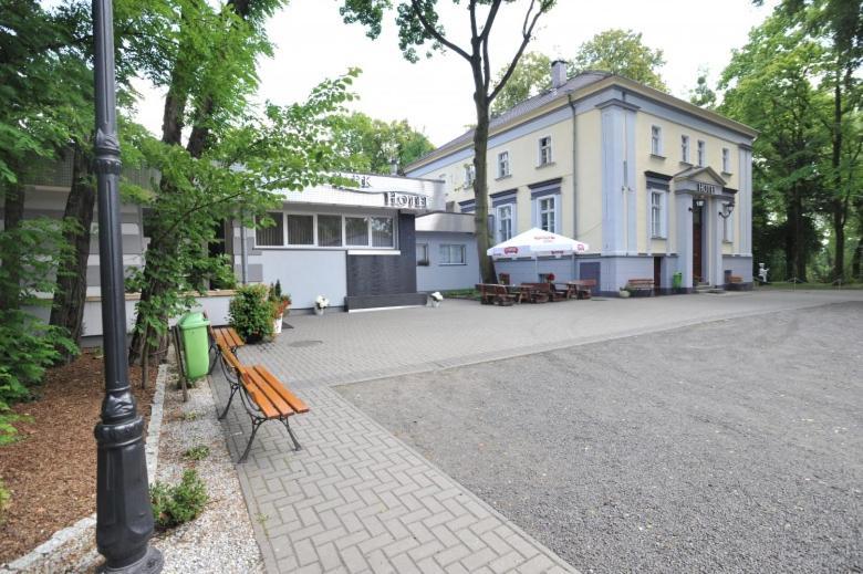 Park Hotel Dobrodzien 외부 사진
