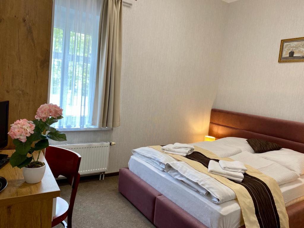 Park Hotel Dobrodzien 외부 사진