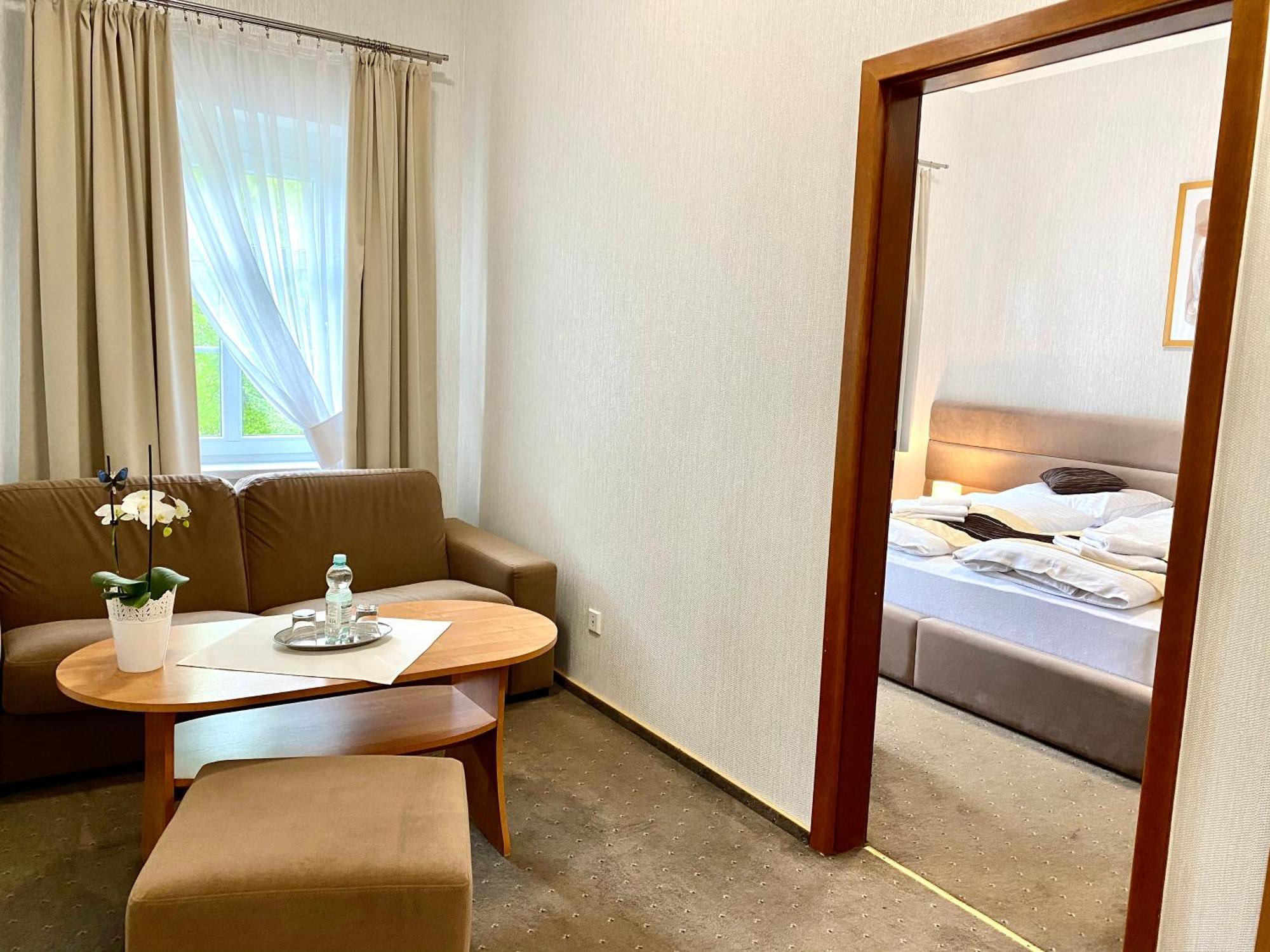 Park Hotel Dobrodzien 외부 사진